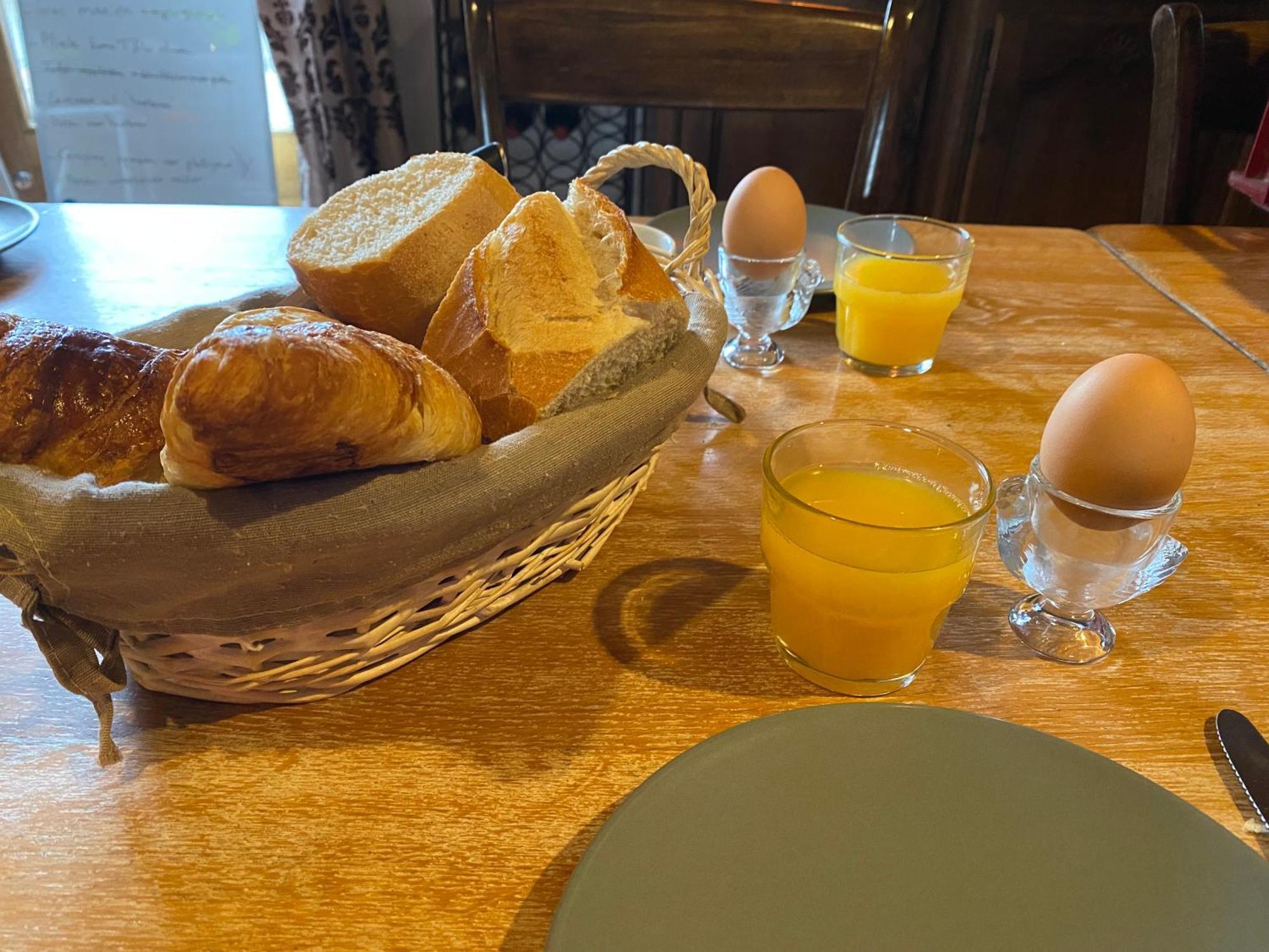 Les Fruits Du Passau Bed and Breakfast Saint-Désiré Εξωτερικό φωτογραφία