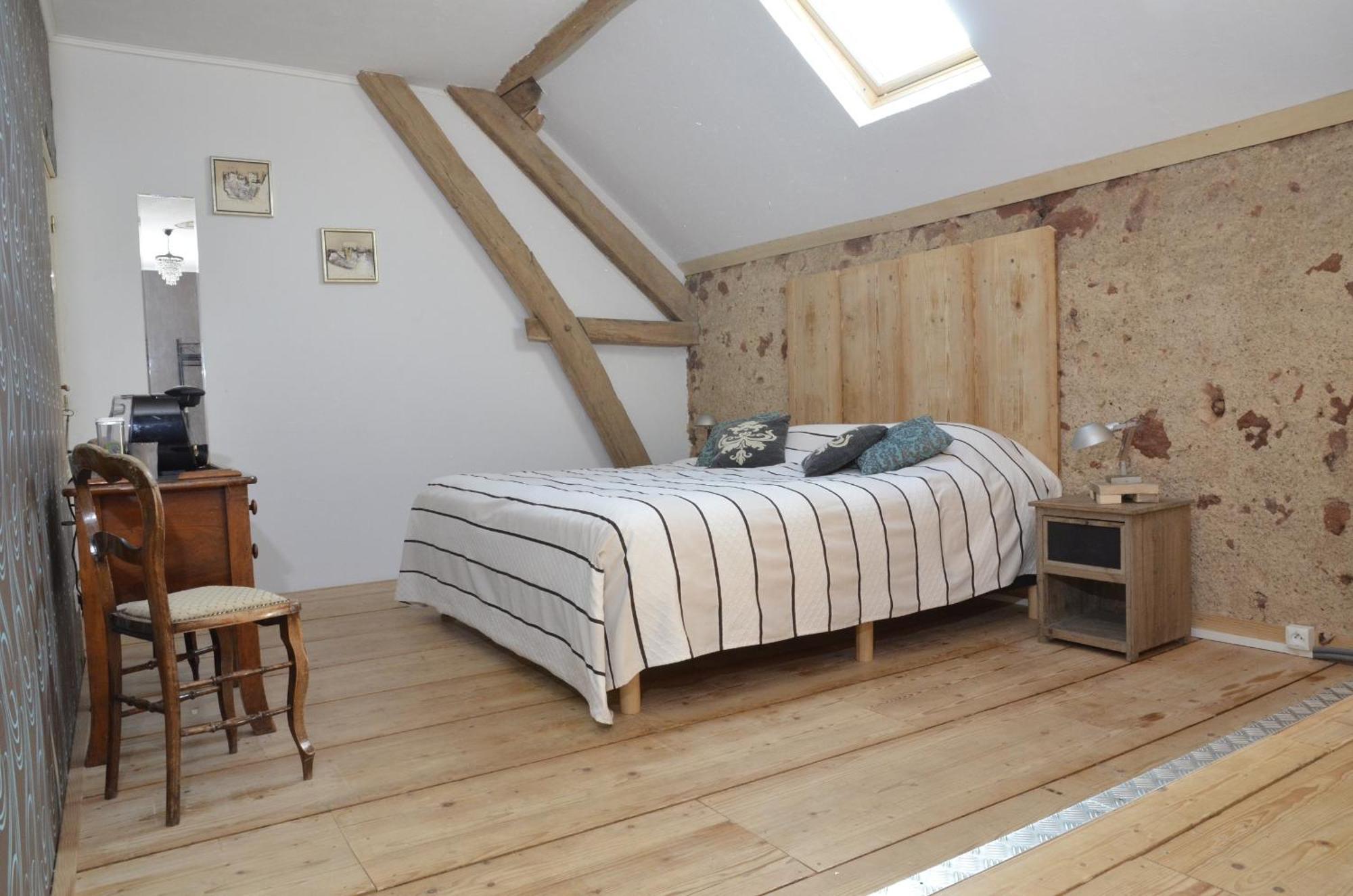 Les Fruits Du Passau Bed and Breakfast Saint-Désiré Δωμάτιο φωτογραφία